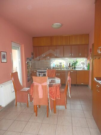 Eladó lakás Nyergesújfalu