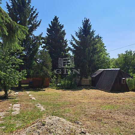 Eladó földterület Balatonkenese