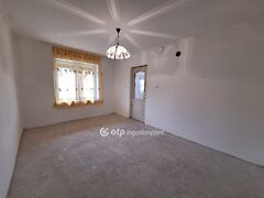 Eladó ház Abádszalók