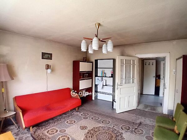 Eladó ház Lőrinci