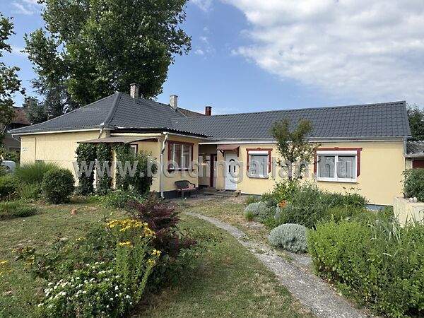 Eladó ház Kaposvár, Donneri városrész