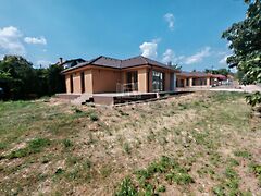 Eladó ház Csömör