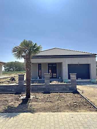 Eladó ház Újlengyel