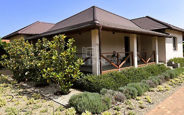 Eladó ház Gárdony