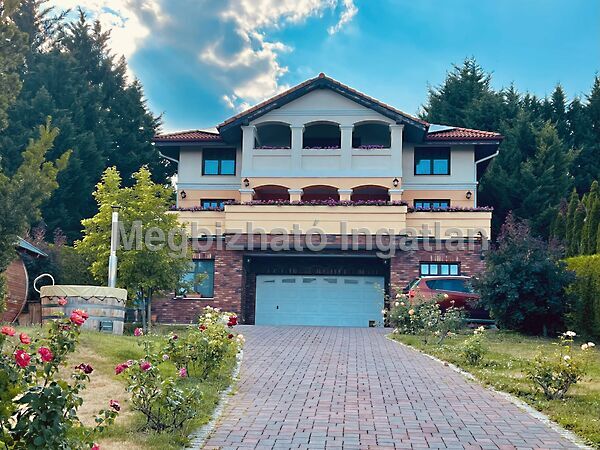 Eladó ház Balatongyörök