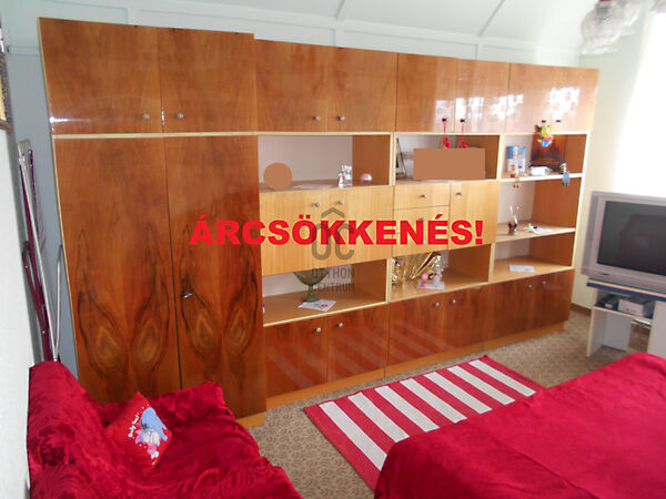 Eladó lakás Záhony