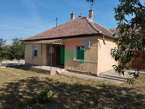 Eladó ház Marcali, Boronka