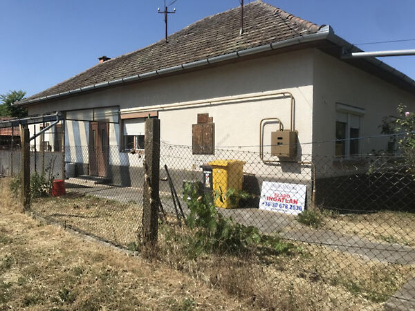 Eladó ház Derekegyház