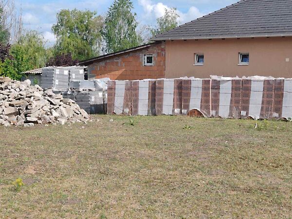 Eladó földterület Sándorfalva