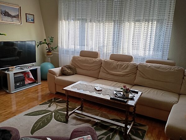 Eladó lakás Körmend