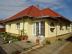 Eladó ház Kecskemét