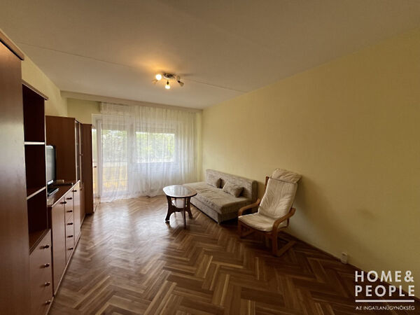 Eladó lakás Szeged, Rókus