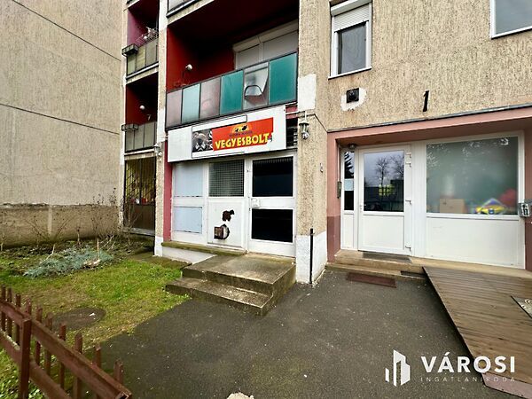Kiadó üzleti Salgótarján
