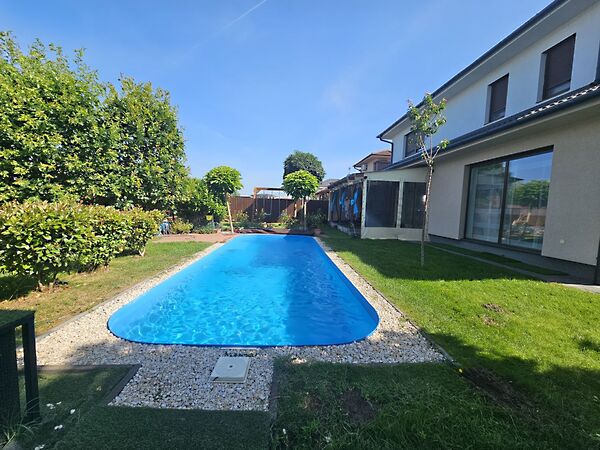 Eladó ház Debrecen