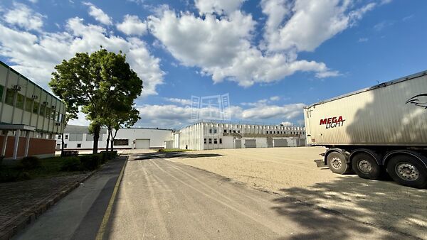 Eladó ipari Martfű