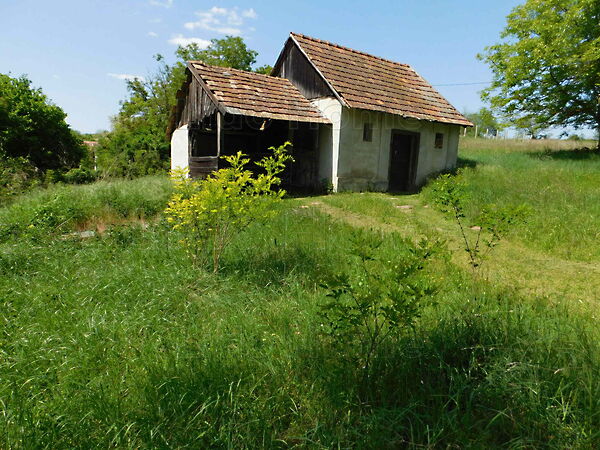 Eladó földterület Öreglak