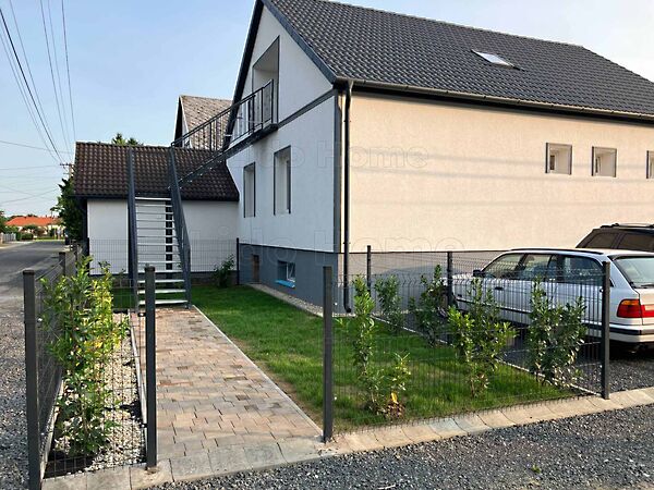 Eladó lakás Sármellék