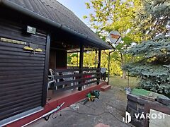 Eladó nyaraló Dömsöd