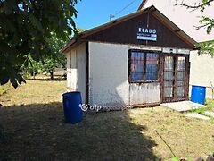 Eladó földterület Abádszalók