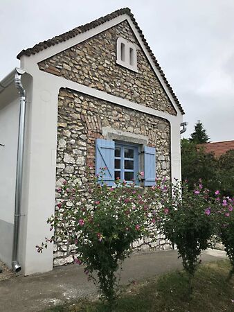 Eladó ház Vöröstó