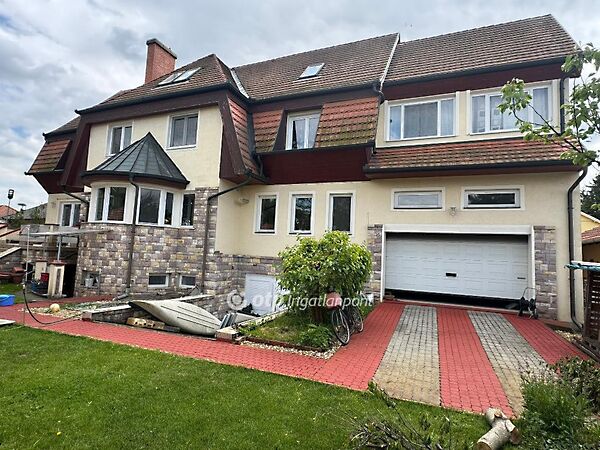 Eladó ház Tiszafüred