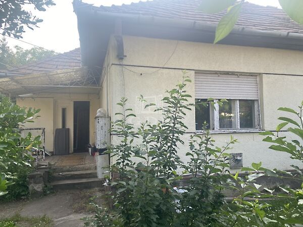 Eladó ház Gödöllő