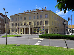 Eladó lakás Sopron, Belváros