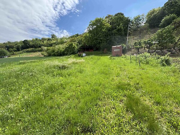 Eladó földterület Balatonendréd