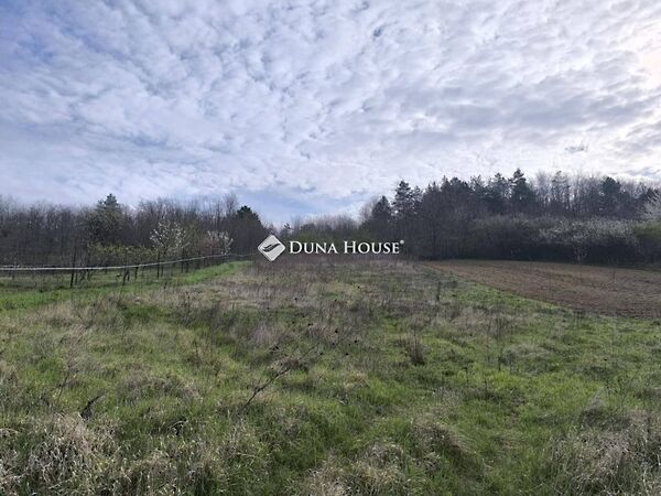 Eladó földterület Sokorópátka