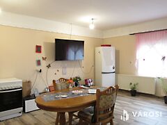 Eladó ház Érsekvadkert