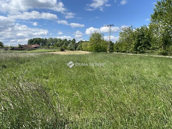 Eladó földterület Bodonhely