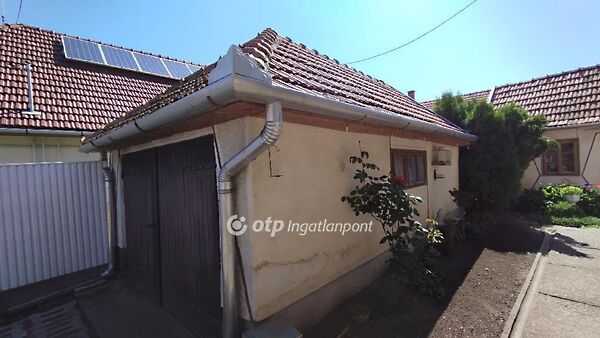 Eladó ház Jászberény