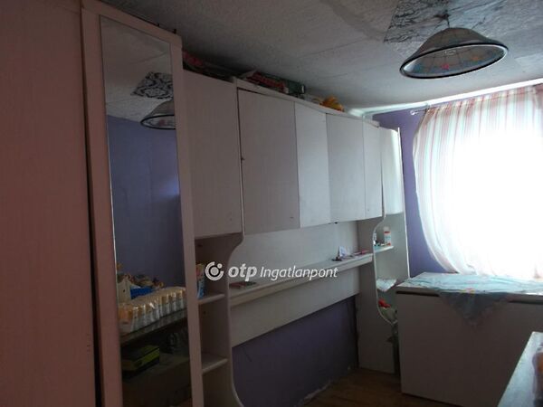 Eladó ház Zsámbok