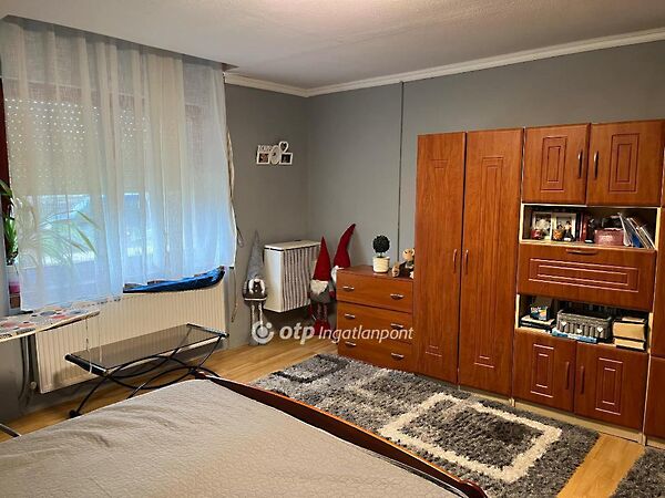 Eladó ház Jászberény