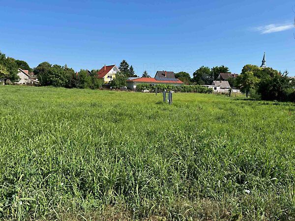 Eladó földterület Siófok