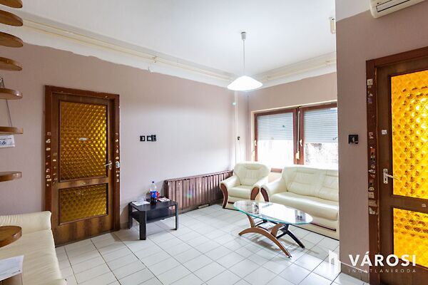 Eladó ház Pusztaföldvár