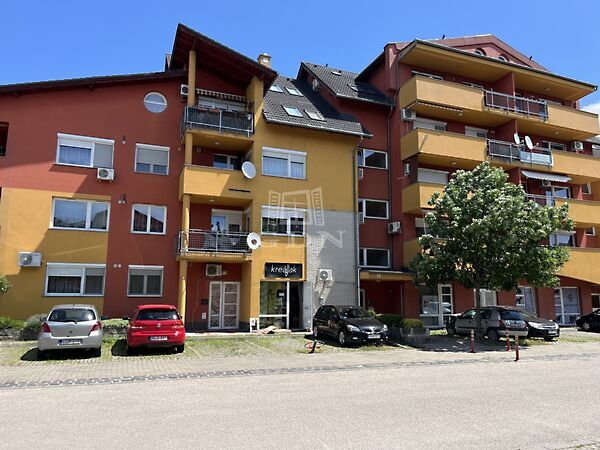 Eladó üzleti Szigetszentmiklós