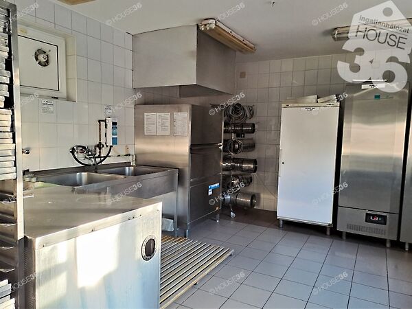 Eladó ház Százhalombatta