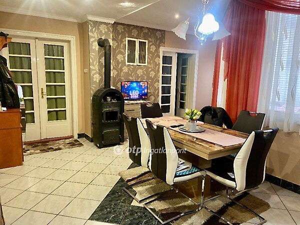 Eladó ház Jászberény