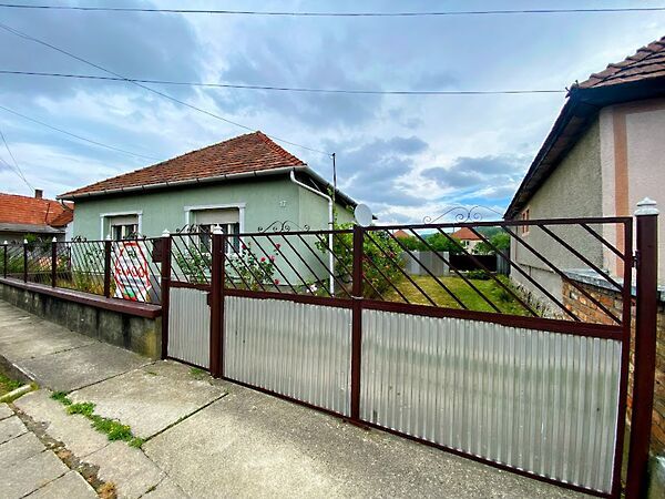 Eladó ház Szendrő