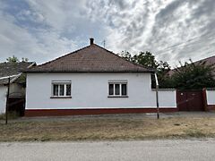 Eladó ház Nagybaracska