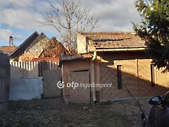 Eladó ház Jászapáti