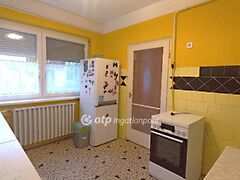 Eladó ház Jászfényszaru