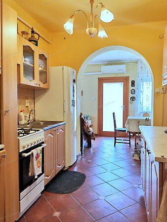 Eladó ház Kiskunhalas, Felsőváros