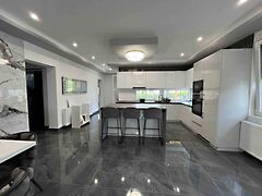 Eladó ház Szőlősgyörök