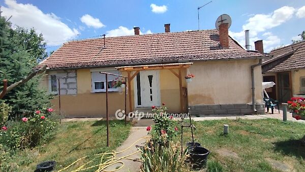 Eladó ház Jászjákóhalma