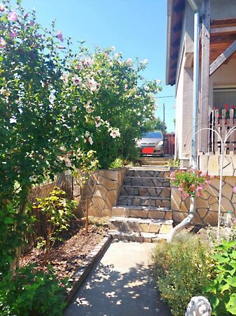 Eladó ház Vértesszőlős