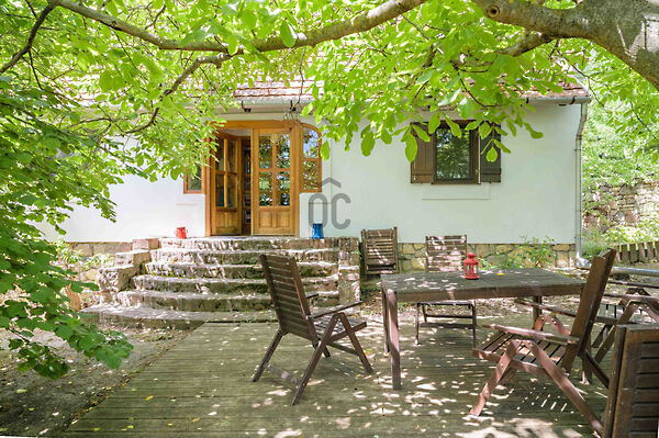 Eladó ház Szentbékkálla