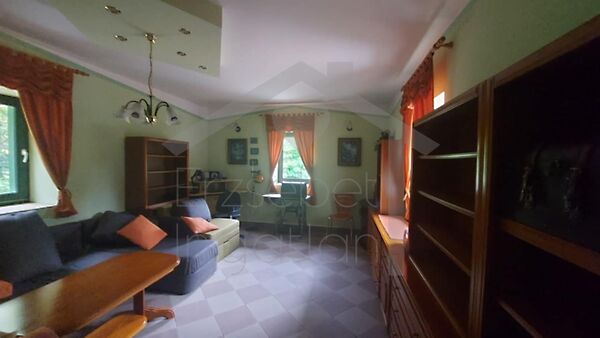 Eladó ház Annavölgy