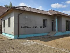 Eladó ház Erdőkertes